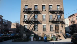 🏙️ The New York Housing Nightmare is Finally Optional 🔥 The Reality of NYC Living Let’s be real for a second—New York City can feel like a meat grinder. Dreams are often sold to the highest bidder, and even a tiny studio apartment can cost more than a full mortgage in the Midwest. Most listings? Polished illusions. Corporate landlords package “luxury lifestyles” in glass boxes, then charge extra for basic amenities—like a gym with broken treadmills and questionable smells. This is not that. This is a real living space for someone who wants to experience New York without drowning in rent. 💸 What You’re Getting (And Why It Matters) At $1060/month, this isn’t just a room—it’s a statement against an inflated market. ✔️ Functional and affordable ✔️ A real, human living environment ✔️ Space for a bed, desk, and your sanity ✔️ A door you can close on the chaos This is for: Artists 🎨 Hustlers 💼 Newcomers 🌍 Locals tired of overpriced nonsense You’re not paying for fake luxury. You’re paying for freedom—financial and personal. 🏚️ The Brutal Honesty Section Let’s not sugarcoat it. It’s a walk-up → Yes, there are stairs The building has “history” → Floors might creak No marble bathrooms or smart-fridges But here’s what does work: 🔥 Heat 🚿 Hot water 🧱 Solid structure This is classic New York living—real, imperfect, and reliable. 🌆 The Neighborhood Vibe This isn’t a tourist postcard—and that’s the beauty of it. What you’ll find: 🥪 A local bodega that knows your order 🧺 A laundromat you can actually use 🍻 Affordable bars with loud music and real people Transport? 🚇 Close enough to reach Manhattan quickly 🤫 Far enough to avoid constant subway noise This is a neighborhood where: People sit on stoops Kids play outside Life feels real, not curated 🤝 Why This Isn’t Corporate Living No apps. No hidden fees. No nonsense. ❌ No “resident portal” ❌ No surprise charges ❌ No faceless management Instead: ✔️ Direct communication with real people ✔️ Simple agreements ✔️ Mutual respect This is how New York has always worked—community over contracts. 🧑‍🤝‍🧑 Who We’re Looking For Not just a tenant—a good roommate. You’ll fit in if you: Clean up after yourself 🧼 Respect shared spaces 🏠 Pay rent on time 💰 Aren’t a jerk 🙂 We care more about your character than your credit score. ⚖️ Final Verdict: Is This For You? This place is for you if: You value authenticity over luxury You want affordable NYC living You understand shared living This is not for you if: You expect hotel-style amenities You want corporate-managed comfort You can’t handle a little grit 👉 Bottom line: This isn’t just a room—it’s a chance to live in New York without selling your soul to rent.